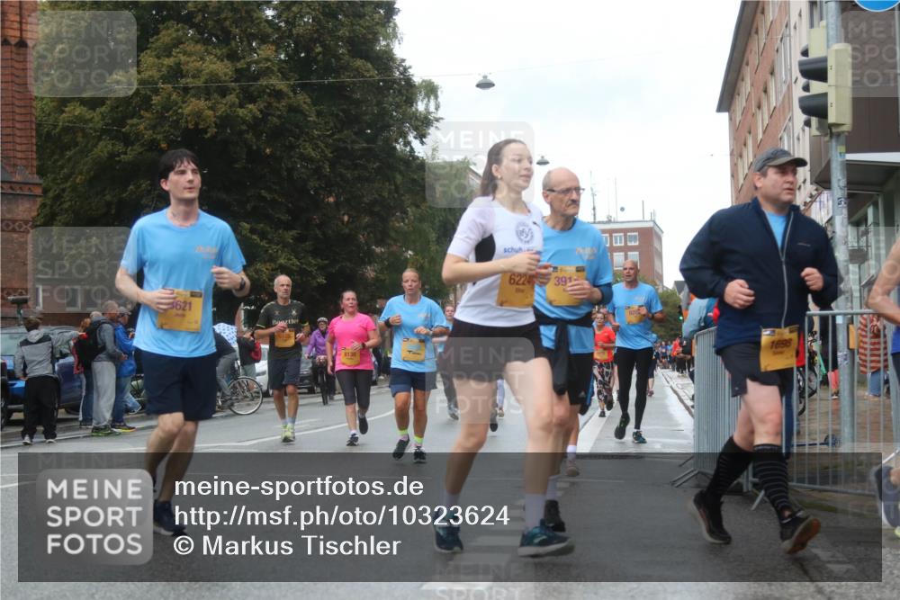13.09.2026 - Kiel Lauf Markus Tischler http://msf.ph/oto/10323624 13.09.2026 11:00:38 Fleethörn 3621, 8130, 6224, 391, 1698 meine-sportfotos.de