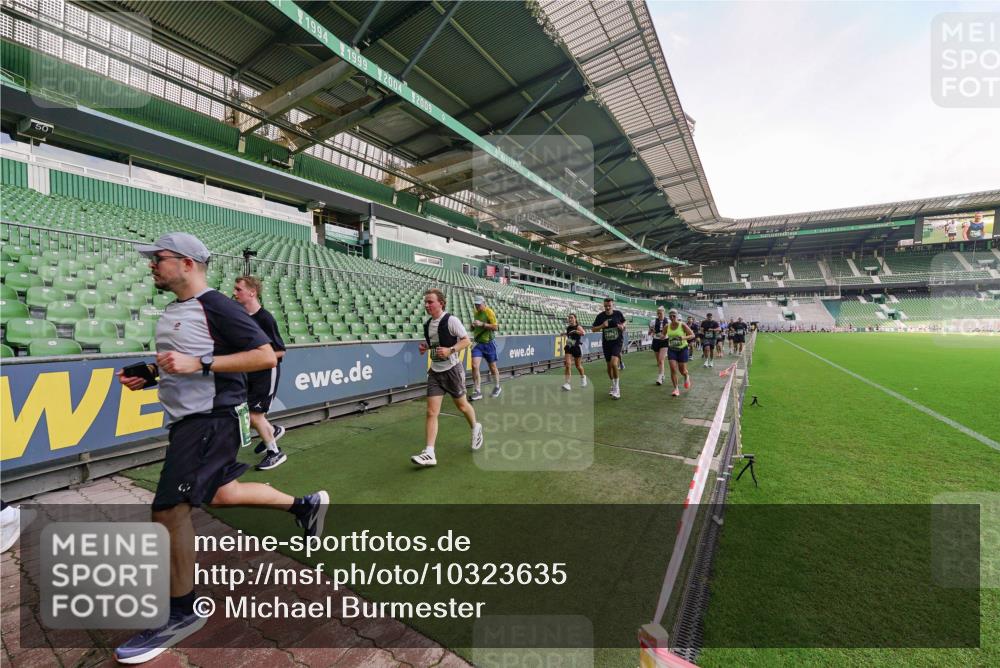 13.09.2026 - 21. swb-Marathon Bremen Michael Burmester http://msf.ph/oto/10323635 13.09.2026 13:25:40 Laufen im Stadion 202, 213, 294, 505, 530, 543, 548, 645, 723, 752, 815, 818, 966, 1283, 1410, 1443, 1459, 1463, 1473, 1487, 1491, 1504, 1515, 1530, 1561, 1618, 1744, 1828, 1830, 1953, 2058, 2059, 2095, 2211, 2267, 2271, 2298, 2308, 2312, 2323, 2354, 2382, 2384, 2483, 2497, 2506, 2508, 2554, 2558, 2591, 2592, 2644, 2656, 2675, 2752, 2762, 2817, 2833, 2878, 2896, 2970, 2981, 3005, 3047, 3062, 3097, 3142, 3172, 3211, 3259, 3298, 3306, 3329, 3359, 3381, 3390, 3433, 3629 meine-sportfotos.de