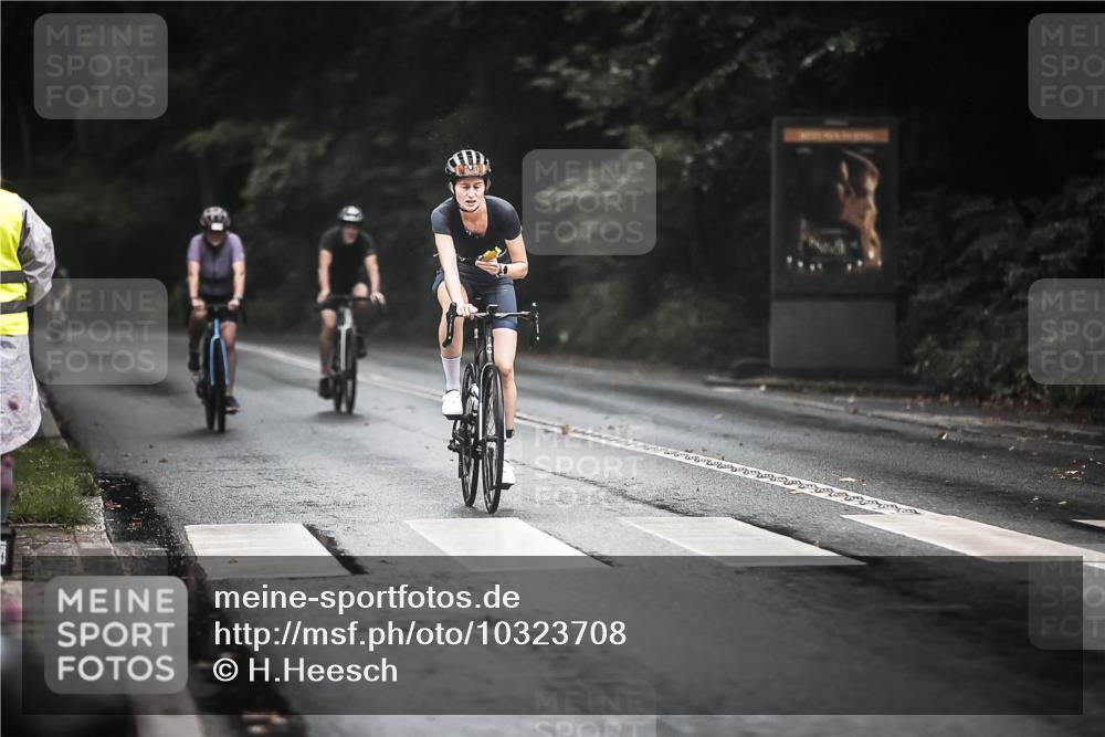 13.09.2026 - Stadtparktriathlon H.Heesch http://msf.ph/oto/10323708 13.09.2026 12:41:05 Radfahren 1160, 1191, 1205, 1241, 1244, 1308 meine-sportfotos.de