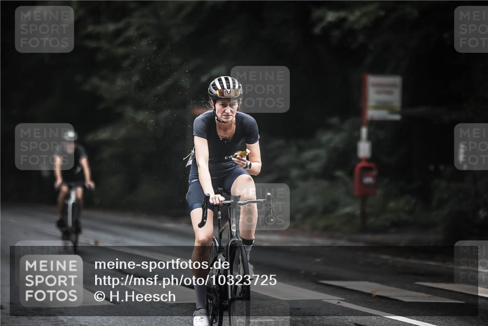13.09.2026 - Stadtparktriathlon H.Heesch http://msf.ph/oto/10323725 13.09.2026 12:41:06 Radfahren 1160, 1191, 1205, 1241, 1244, 1308 meine-sportfotos.de