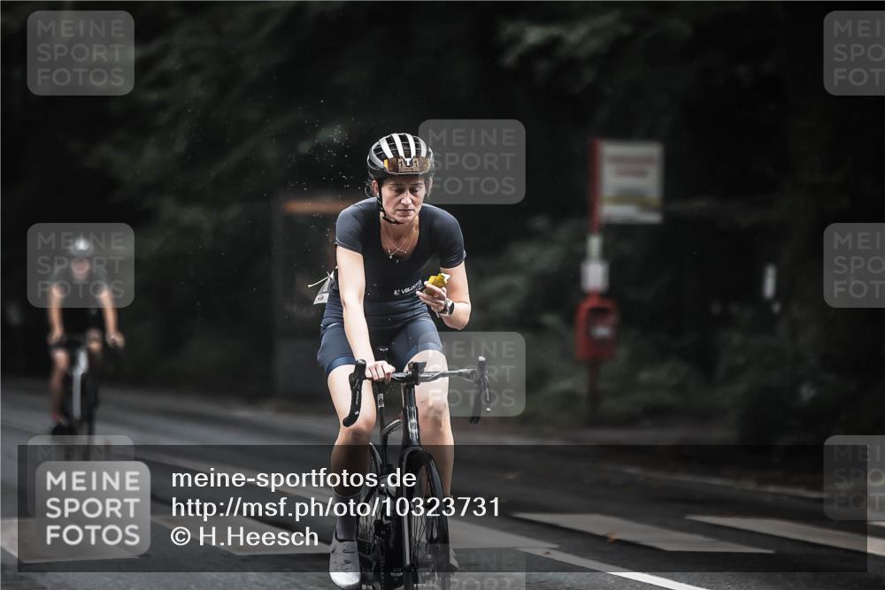 13.09.2026 - Stadtparktriathlon H.Heesch http://msf.ph/oto/10323731 13.09.2026 12:41:06 Radfahren 1160, 1191, 1205, 1241, 1244, 1308 meine-sportfotos.de