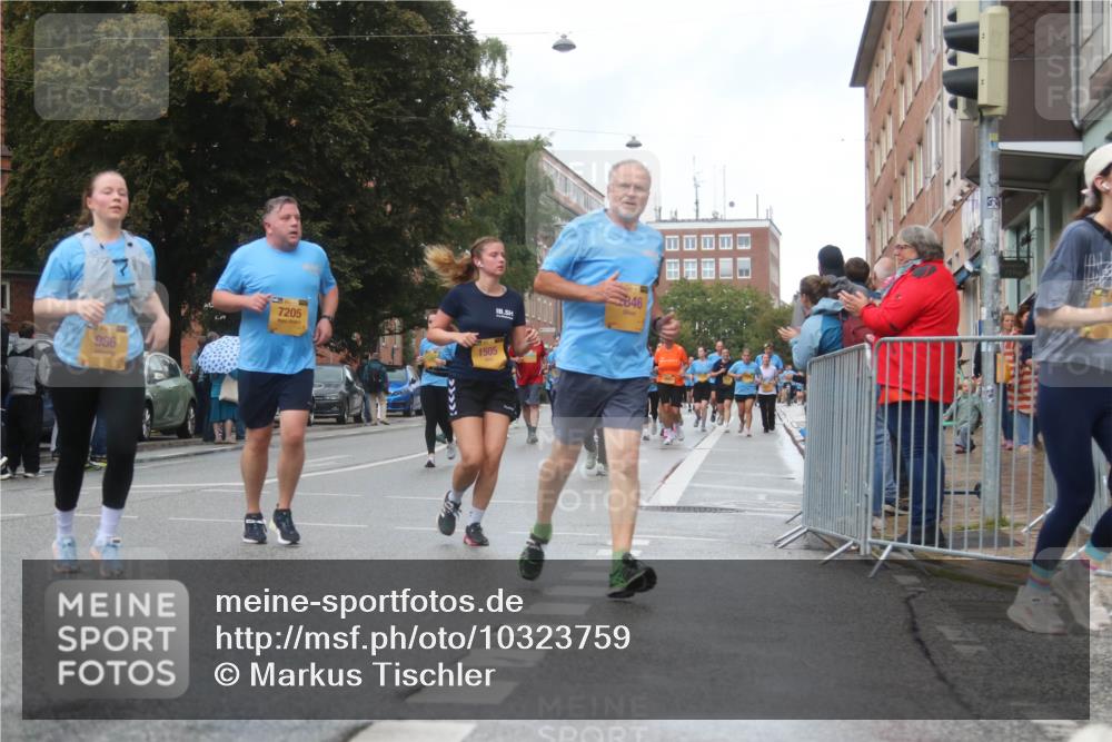 13.09.2026 - Kiel Lauf Markus Tischler http://msf.ph/oto/10323759 13.09.2026 11:01:06 Fleethörn 986, 7205, 1505, 846 meine-sportfotos.de