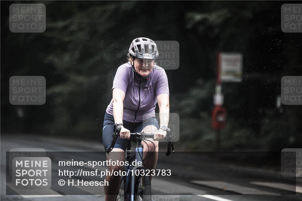 13.09.2026 - Stadtparktriathlon H.Heesch http://msf.ph/oto/10323783 13.09.2026 12:41:09 Radfahren 1160, 1191, 1205, 1241, 1244 meine-sportfotos.de