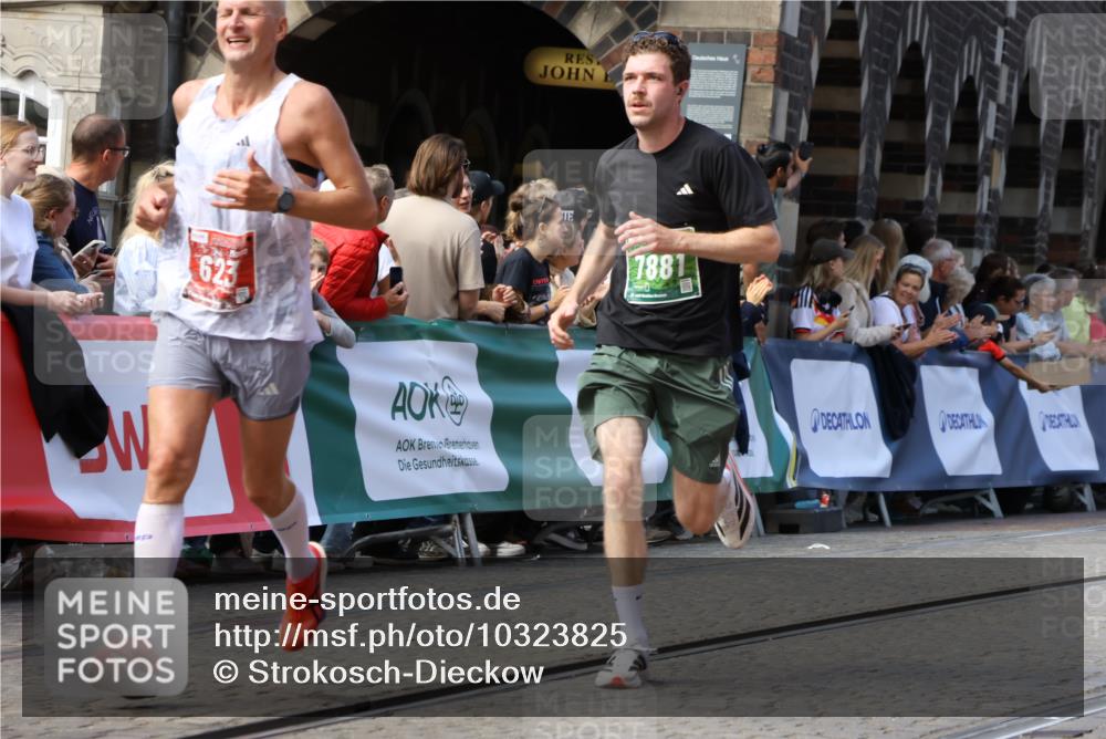 13.09.2026 - 21. swb-Marathon Bremen Strokosch-Dieckow http://msf.ph/oto/10323825 13.09.2026 13:10:30 Ziel 538, 623, 957, 2020, 4781, 5627, 8064, 9817, 1181, 1498, 1554, 2347, 2605, 4727, 5066, 5152, 5620, 5648, 6267 meine-sportfotos.de