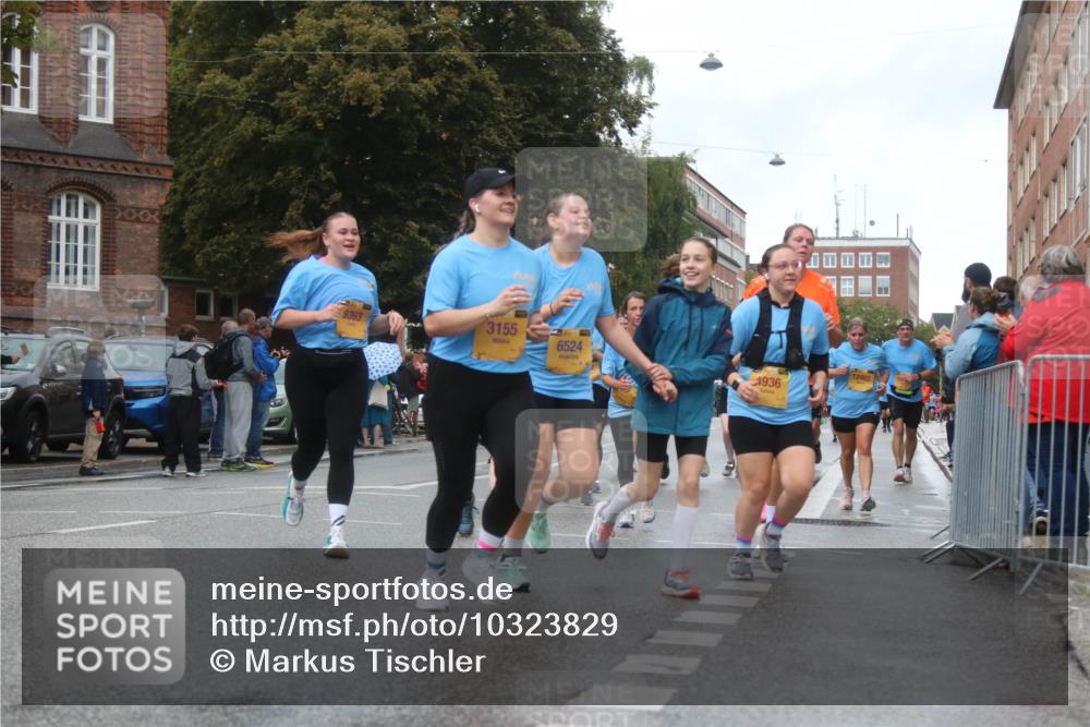 13.09.2026 - Kiel Lauf Markus Tischler http://msf.ph/oto/10323829 13.09.2026 11:01:15 Fleethörn 9363, 3155, 6524, 1936, 12465 meine-sportfotos.de