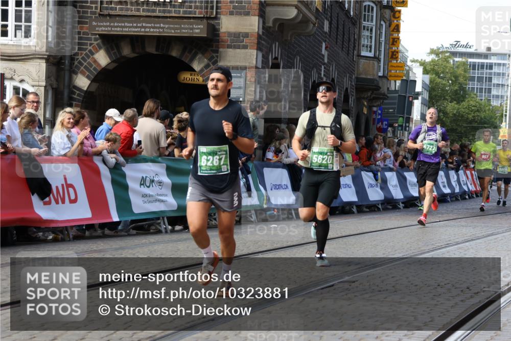 13.09.2026 - 21. swb-Marathon Bremen Strokosch-Dieckow http://msf.ph/oto/10323881 13.09.2026 13:10:32 Ziel 623, 957, 2020, 3959, 5532, 8064, 8709, 9817, 1181, 1385, 1498, 1554, 2347, 4727, 5066, 5152, 5155, 5387, 5620, 5648, 9659, 13248 meine-sportfotos.de