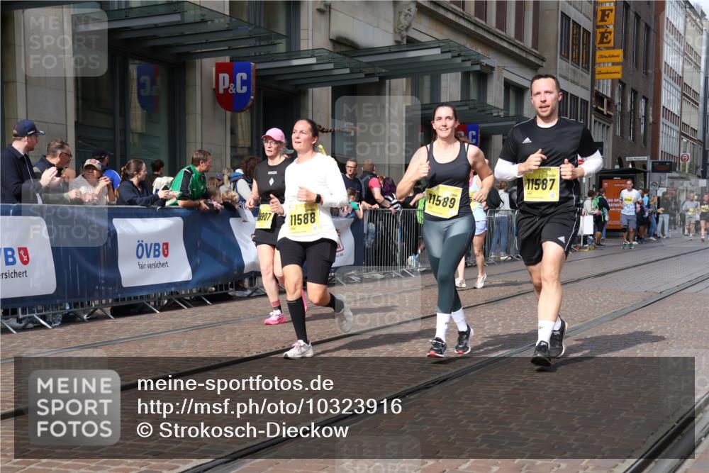 13.09.2026 - 21. swb-Marathon Bremen Strokosch-Dieckow http://msf.ph/oto/10323916 13.09.2026 11:00:01 Ziel 10144, 10677, 10801, 10810, 11016, 11045, 11126, 11129, 11524, 11525, 11547, 11587, 11588, 11589, 11623, 11907, 12018, 12105, 12106, 12190, 12291, 12352, 12394, 12530, 12531, 10175, 10236, 10355, 10669, 10691, 10758, 10867, 10928, 10929, 11054, 11056, 11071, 11089, 11158, 11159, 11160, 11194, 11250, 11259, 11419, 11427, 11445, 11453, 11501, 11524, 11525, 11528, 11637, 11803, 11879, 11904, 12123, 12138, 12238, 12239, 12242, 12243, 12274 meine-sportfotos.de