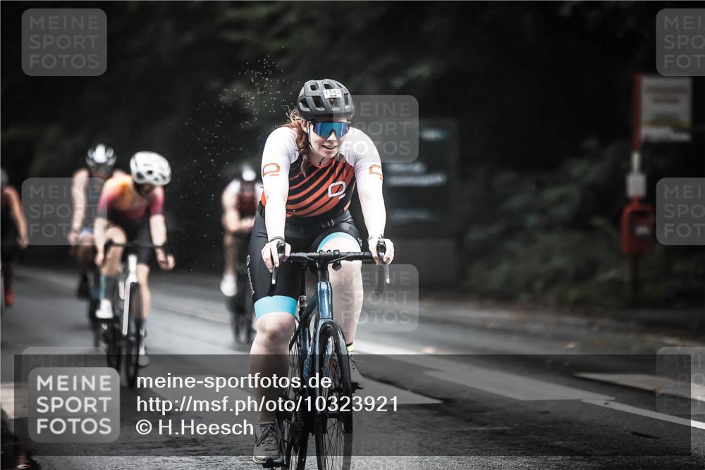 13.09.2026 - Stadtparktriathlon H.Heesch http://msf.ph/oto/10323921 13.09.2026 12:41:27 Radfahren 1093, 1099, 1131, 1143, 1224, 1235, 1300 meine-sportfotos.de
