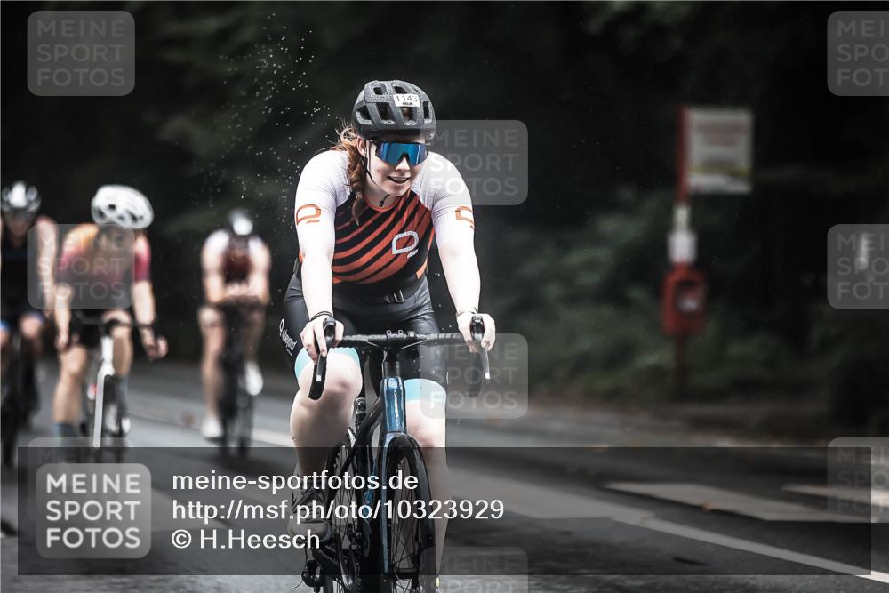 13.09.2026 - Stadtparktriathlon H.Heesch http://msf.ph/oto/10323929 13.09.2026 12:41:27 Radfahren 1093, 1099, 1131, 1143, 1224, 1235, 1300 meine-sportfotos.de