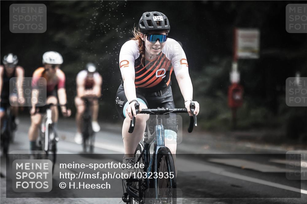13.09.2026 - Stadtparktriathlon H.Heesch http://msf.ph/oto/10323935 13.09.2026 12:41:28 Radfahren 1093, 1099, 1131, 1143, 1187, 1224, 1235 meine-sportfotos.de