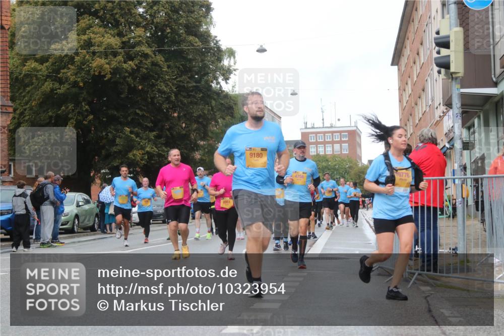 13.09.2026 - Kiel Lauf Markus Tischler http://msf.ph/oto/10323954 13.09.2026 11:01:37 Fleethörn 8951, 9180, 4758, 10776, 20 meine-sportfotos.de