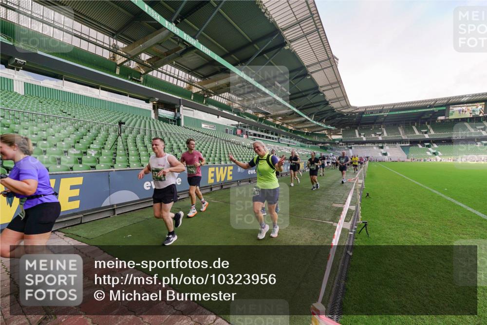 13.09.2026 - 21. swb-Marathon Bremen Michael Burmester http://msf.ph/oto/10323956 13.09.2026 13:26:16 Laufen im Stadion 202, 213, 294, 364, 390, 505, 530, 543, 645, 815, 818, 833, 966, 1077, 1283, 1410, 1443, 1459, 1473, 1487, 1504, 1515, 1530, 1561, 1618, 1700, 1744, 1828, 1830, 1953, 2058, 2059, 2267, 2271, 2273, 2298, 2308, 2309, 2354, 2382, 2384, 2388, 2404, 2428, 2506, 2508, 2542, 2558, 2576, 2582, 2591, 2592, 2656, 2675, 2752, 2762, 2817, 2833, 2878, 2896, 2965, 2970, 2981, 3005, 3047, 3050, 3062, 3084, 3097, 3142, 3172, 3211, 3259, 3329, 3359, 3390, 3433, 3540, 3629 meine-sportfotos.de