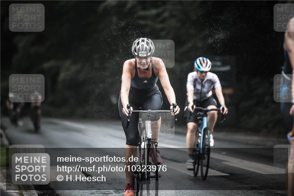 13.09.2026 - Stadtparktriathlon H.Heesch http://msf.ph/oto/10323976 13.09.2026 12:41:29 Radfahren 1093, 1099, 1131, 1143, 1187, 1224, 1235 meine-sportfotos.de