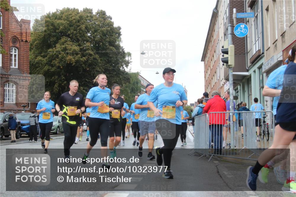 13.09.2026 - Kiel Lauf Markus Tischler http://msf.ph/oto/10323977 13.09.2026 11:01:46 Fleethörn 0138, 1902, 12826, 1906, 1381 meine-sportfotos.de
