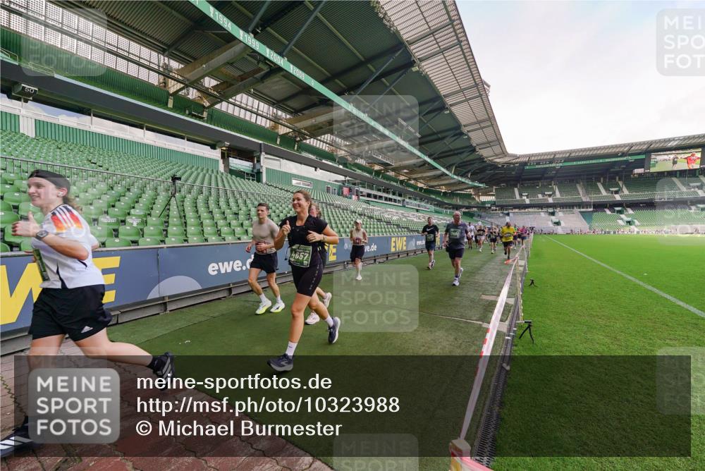 13.09.2026 - 21. swb-Marathon Bremen Michael Burmester http://msf.ph/oto/10323988 13.09.2026 13:26:18 Laufen im Stadion 186, 202, 213, 364, 390, 505, 530, 543, 645, 815, 818, 833, 966, 1077, 1283, 1410, 1443, 1459, 1473, 1487, 1504, 1515, 1530, 1561, 1618, 1700, 1744, 1828, 1830, 1953, 2058, 2059, 2271, 2273, 2298, 2308, 2309, 2354, 2382, 2384, 2388, 2404, 2428, 2506, 2508, 2542, 2558, 2576, 2582, 2591, 2592, 2656, 2675, 2748, 2752, 2762, 2817, 2833, 2878, 2896, 2965, 2970, 2981, 3005, 3047, 3050, 3062, 3084, 3097, 3142, 3172, 3211, 3259, 3329, 3359, 3390, 3433, 3540, 3629, 3756 meine-sportfotos.de