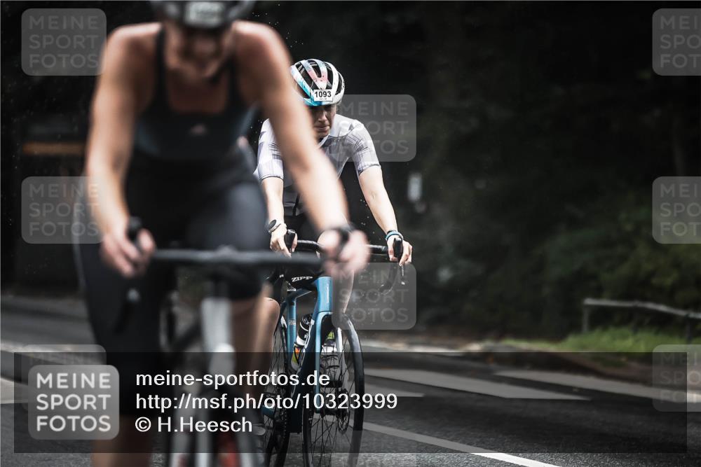 13.09.2026 - Stadtparktriathlon H.Heesch http://msf.ph/oto/10323999 13.09.2026 12:41:30 Radfahren 1086, 1093, 1099, 1131, 1143, 1187, 1224, 1235 meine-sportfotos.de