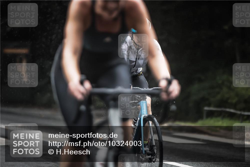 13.09.2026 - Stadtparktriathlon H.Heesch http://msf.ph/oto/10324003 13.09.2026 12:41:30 Radfahren 1086, 1093, 1099, 1131, 1143, 1187, 1224, 1235 meine-sportfotos.de