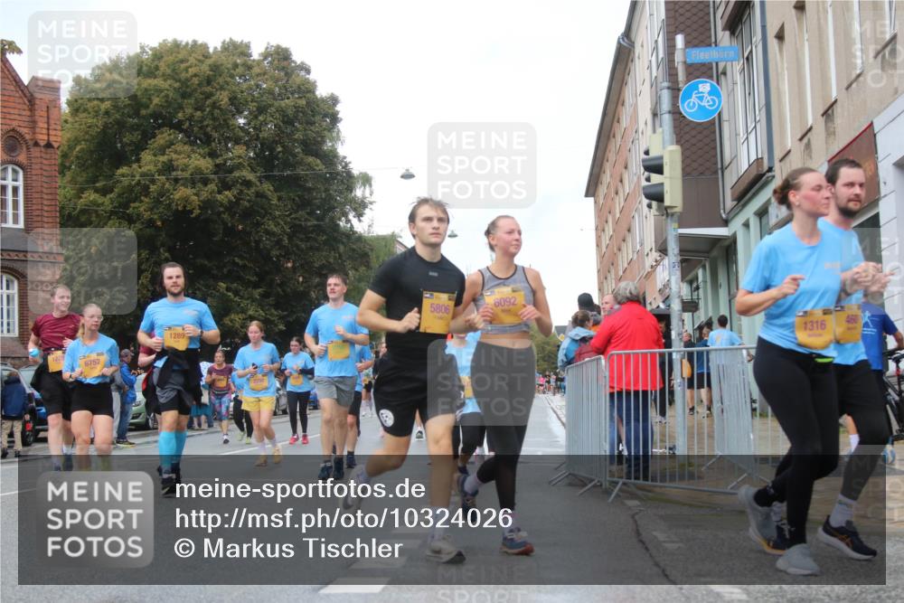 13.09.2026 - Kiel Lauf Markus Tischler http://msf.ph/oto/10324026 13.09.2026 11:01:50 Fleethörn 1228, 1289, 6752, 5806, 6092, 1316, 460 meine-sportfotos.de