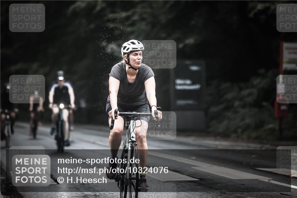 13.09.2026 - Stadtparktriathlon H.Heesch http://msf.ph/oto/10324076 13.09.2026 12:41:39 Radfahren 1058, 1085, 1086, 1094, 1187, 1243, 1249, 1264 meine-sportfotos.de