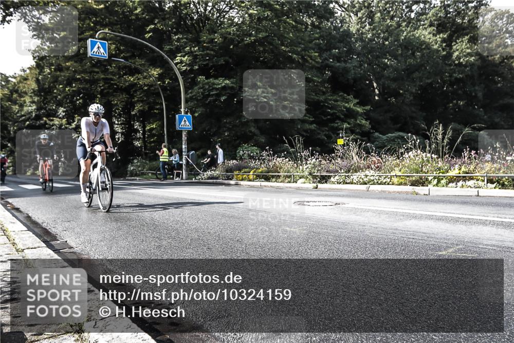 13.09.2026 - Stadtparktriathlon H.Heesch http://msf.ph/oto/10324159 13.09.2026 11:27:52 Radfahren 641, 702, 706, 716, 754, 769 meine-sportfotos.de