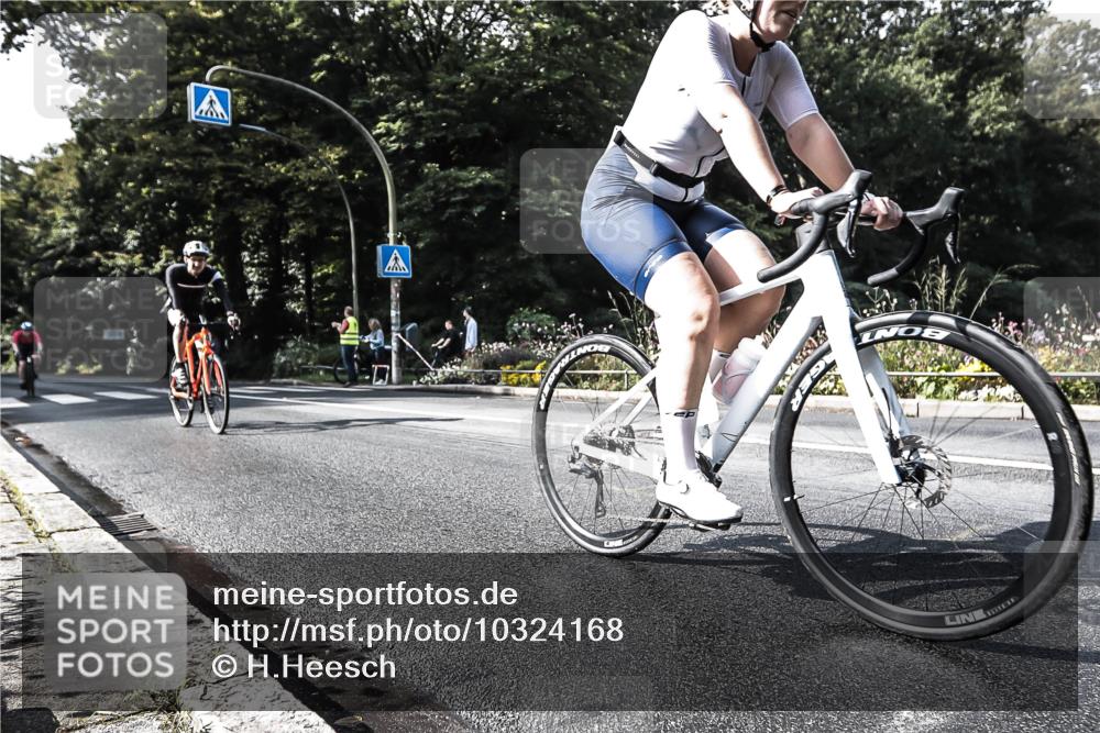 13.09.2026 - Stadtparktriathlon H.Heesch http://msf.ph/oto/10324168 13.09.2026 11:27:53 Radfahren 641, 702, 706, 716, 731, 754 meine-sportfotos.de
