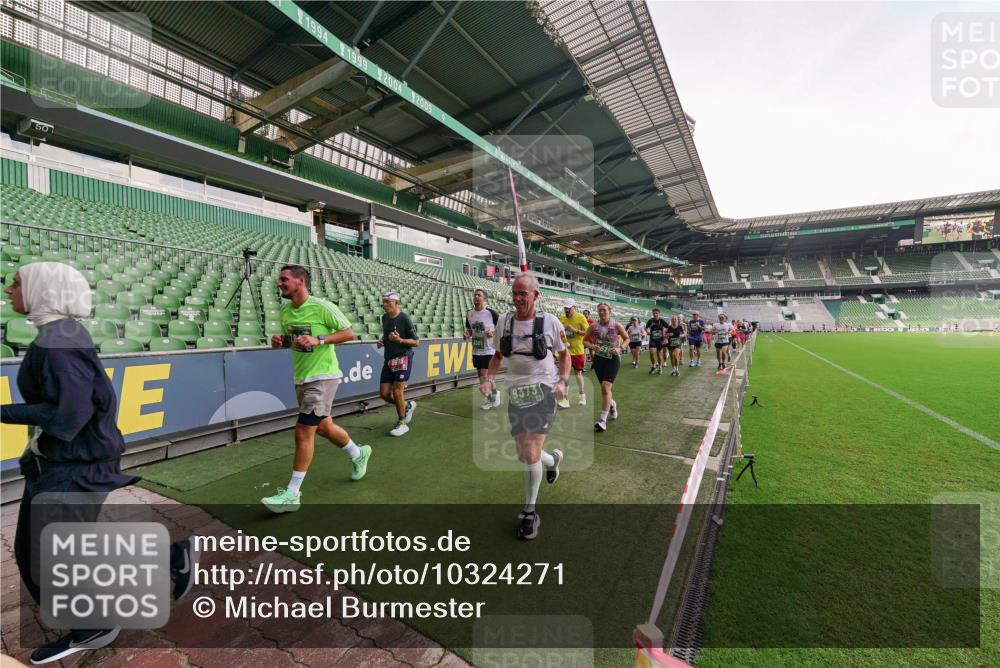 13.09.2026 - 21. swb-Marathon Bremen Michael Burmester http://msf.ph/oto/10324271 13.09.2026 13:27:00 Laufen im Stadion 186, 202, 357, 364, 390, 530, 597, 645, 726, 833, 1077, 1283, 1412, 1443, 1459, 1473, 1487, 1530, 1608, 1618, 1700, 1744, 1769, 1828, 1961, 2236, 2273, 2298, 2309, 2382, 2384, 2388, 2404, 2428, 2507, 2508, 2542, 2558, 2576, 2582, 2592, 2656, 2675, 2725, 2748, 2762, 2817, 2875, 2876, 2923, 2965, 2970, 3045, 3047, 3050, 3062, 3073, 3084, 3097, 3172, 3184, 3219, 3359, 3433, 3540, 3592, 3629, 3756, 3885, 3907, 3978, 4457, 4660 meine-sportfotos.de
