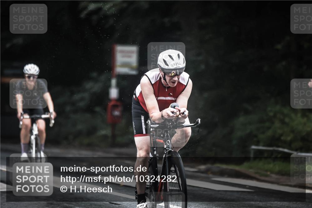 13.09.2026 - Stadtparktriathlon H.Heesch http://msf.ph/oto/10324282 13.09.2026 12:41:58 Radfahren 1089, 1107, 1147, 1161, 1184, 1234, 1253, 1284, 1287, 1292, 1293 meine-sportfotos.de