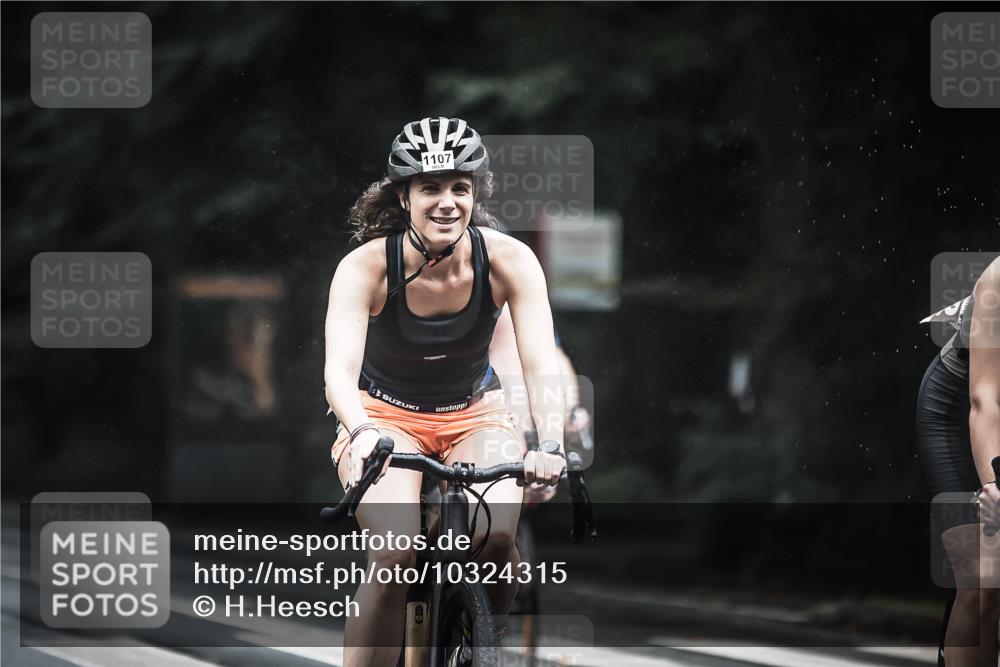 13.09.2026 - Stadtparktriathlon H.Heesch http://msf.ph/oto/10324315 13.09.2026 12:42:01 Radfahren 1089, 1107, 1147, 1161, 1184, 1196, 1210, 1234, 1253, 1276, 1284, 1287, 1292, 1293 meine-sportfotos.de