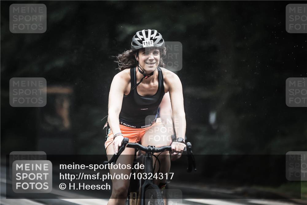 13.09.2026 - Stadtparktriathlon H.Heesch http://msf.ph/oto/10324317 13.09.2026 12:42:01 Radfahren 1089, 1107, 1147, 1161, 1184, 1196, 1210, 1234, 1253, 1276, 1284, 1287, 1292, 1293 meine-sportfotos.de