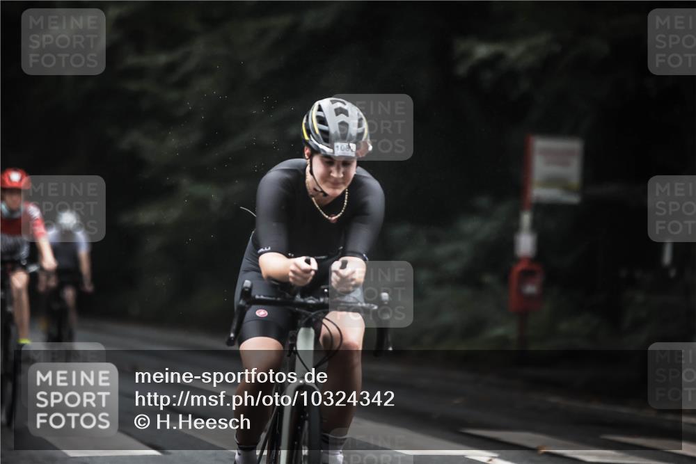 13.09.2026 - Stadtparktriathlon H.Heesch http://msf.ph/oto/10324342 13.09.2026 12:42:03 Radfahren 1089, 1107, 1161, 1184, 1196, 1210, 1253, 1276, 1284, 1287, 1292, 1293 meine-sportfotos.de