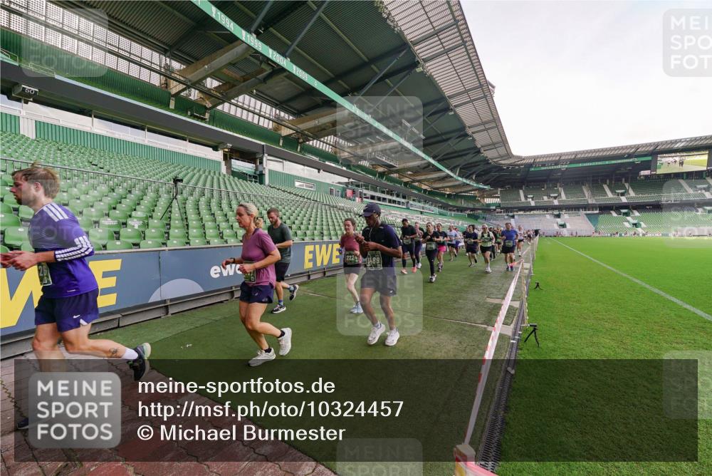 13.09.2026 - 21. swb-Marathon Bremen Michael Burmester http://msf.ph/oto/10324457 13.09.2026 13:27:18 Laufen im Stadion 111, 186, 202, 357, 364, 390, 478, 597, 726, 829, 833, 888, 925, 1077, 1283, 1412, 1473, 1496, 1530, 1608, 1618, 1700, 1769, 1958, 1961, 1984, 2236, 2273, 2309, 2382, 2384, 2388, 2404, 2428, 2502, 2507, 2508, 2542, 2558, 2576, 2582, 2592, 2656, 2675, 2725, 2748, 2817, 2875, 2876, 2923, 2965, 2970, 3045, 3047, 3050, 3062, 3073, 3084, 3172, 3184, 3219, 3359, 3433, 3540, 3592, 3629, 3756, 3885, 3907, 3978, 4457, 4660 meine-sportfotos.de