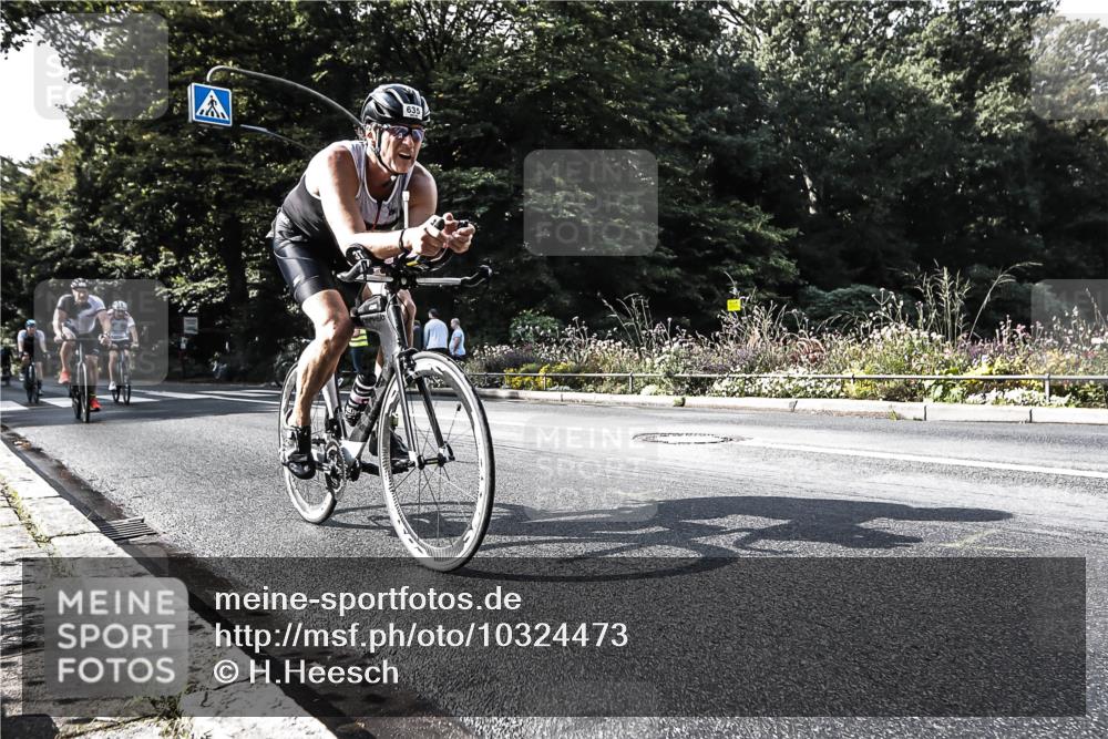 13.09.2026 - Stadtparktriathlon H.Heesch http://msf.ph/oto/10324473 13.09.2026 11:28:16 Radfahren 630, 635, 670, 720, 733, 815 meine-sportfotos.de