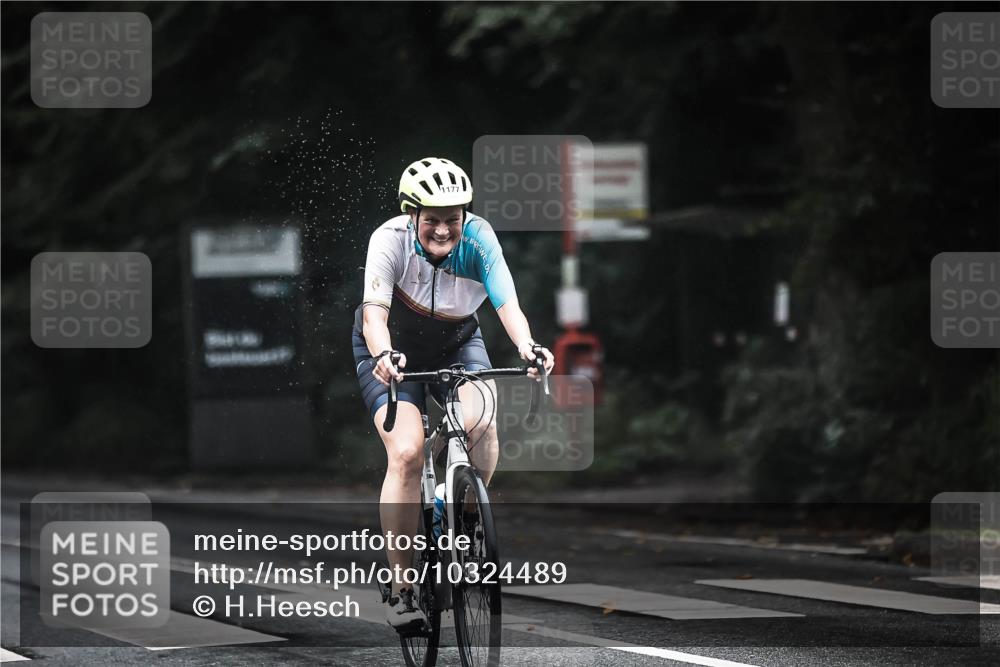 13.09.2026 - Stadtparktriathlon H.Heesch http://msf.ph/oto/10324489 13.09.2026 12:42:19 Radfahren 1144, 1150, 1168, 1177, 1288 meine-sportfotos.de