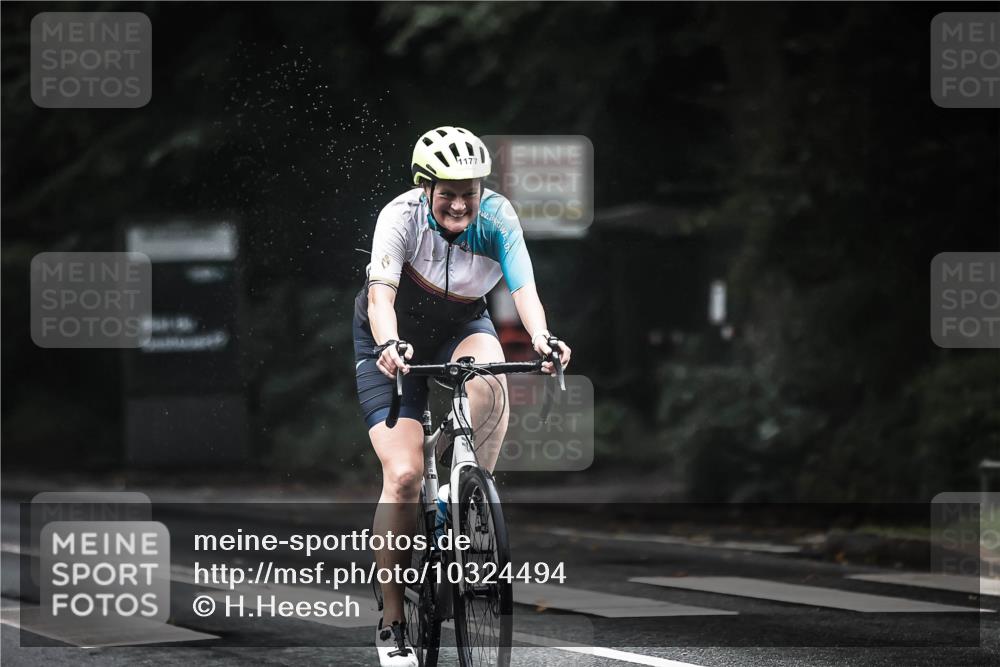 13.09.2026 - Stadtparktriathlon H.Heesch http://msf.ph/oto/10324494 13.09.2026 12:42:19 Radfahren 1144, 1150, 1168, 1177, 1288 meine-sportfotos.de