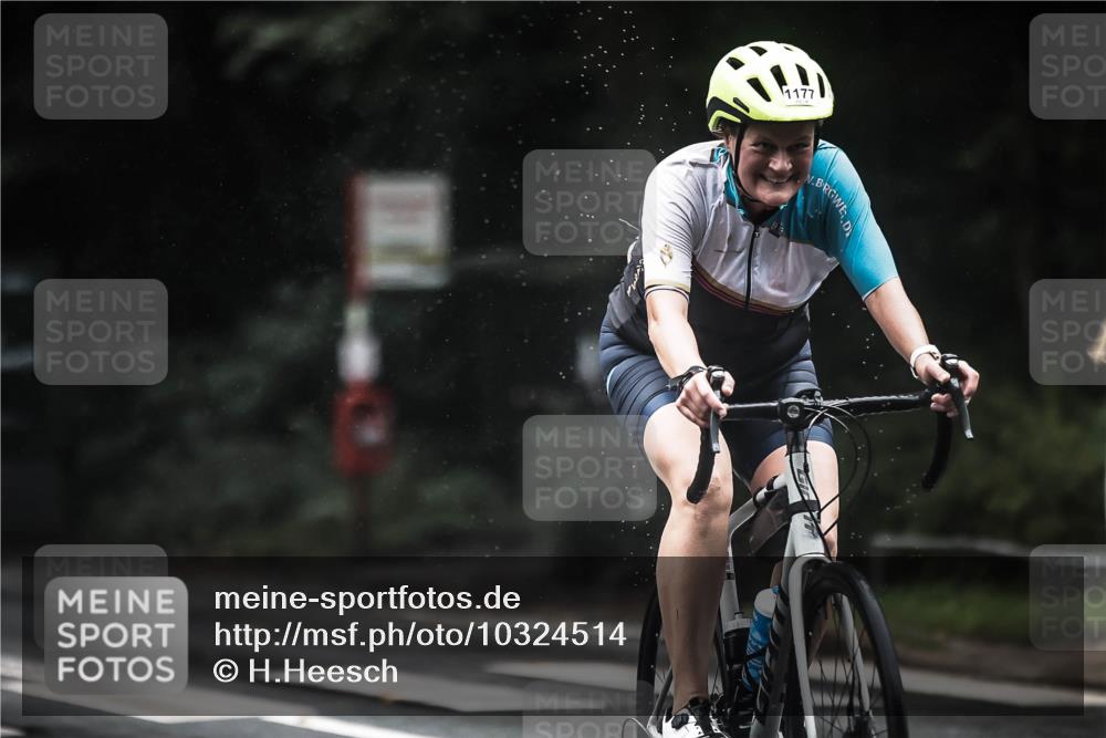 13.09.2026 - Stadtparktriathlon H.Heesch http://msf.ph/oto/10324514 13.09.2026 12:42:20 Radfahren 1100, 1144, 1150, 1168, 1177, 1288 meine-sportfotos.de