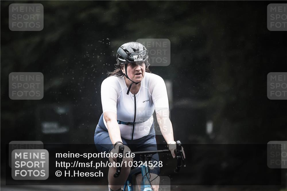 13.09.2026 - Stadtparktriathlon H.Heesch http://msf.ph/oto/10324528 13.09.2026 12:42:21 Radfahren 1100, 1144, 1150, 1168, 1177, 1288 meine-sportfotos.de