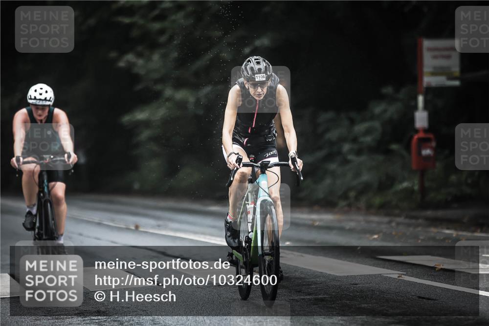 13.09.2026 - Stadtparktriathlon H.Heesch http://msf.ph/oto/10324600 13.09.2026 12:42:29 Radfahren 1043, 1096, 1100, 1106, 1117, 1139, 1144, 1159 meine-sportfotos.de