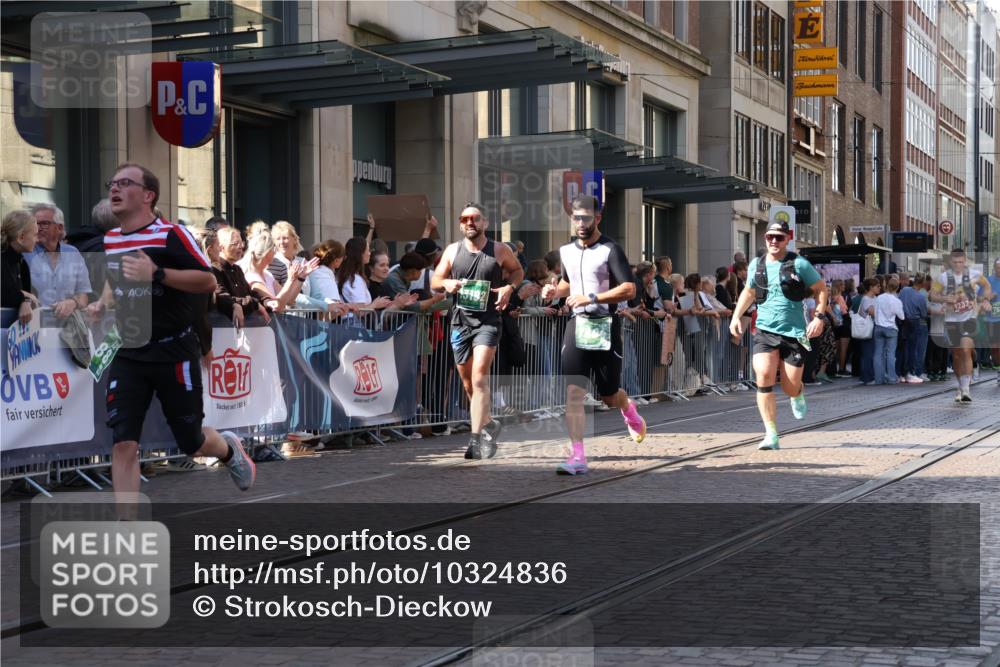 13.09.2026 - 21. swb-Marathon Bremen Strokosch-Dieckow http://msf.ph/oto/10324836 13.09.2026 13:19:37 Ziel 161, 205, 411, 431, 461, 495, 511, 1053, 1252, 1281, 1390, 1551, 1642, 1972, 2343, 2807, 2870, 2906, 3240, 3319, 3411, 3966, 4101, 4287, 4479, 4480, 5340, 5389, 5813, 5837, 6663, 7404, 7488, 7531, 7655, 8263, 9082, 9359, 9984, 13192, 926, 1010, 1232, 1468, 1535, 2423, 3182, 3508, 4319, 4455, 4977, 4978, 5371, 6008, 7037, 7140, 7268, 7754, 7945, 8153, 8185, 9552, 9638, 9805, 13163 meine-sportfotos.de