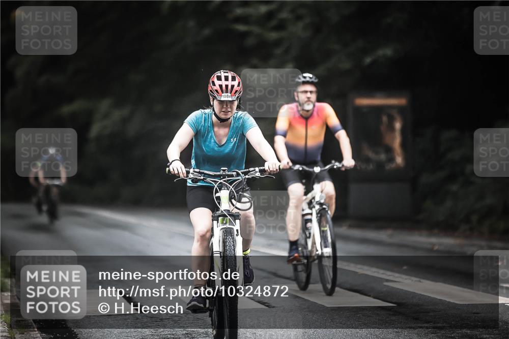 13.09.2026 - Stadtparktriathlon H.Heesch http://msf.ph/oto/10324872 13.09.2026 12:42:59 Radfahren 1025, 1031, 1084, 1239, 1290, 1303, 1306 meine-sportfotos.de