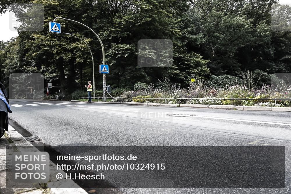 13.09.2026 - Stadtparktriathlon H.Heesch http://msf.ph/oto/10324915 13.09.2026 11:30:29 Radfahren 636, 737, 757, 790 meine-sportfotos.de