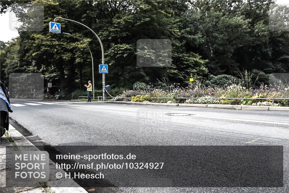13.09.2026 - Stadtparktriathlon H.Heesch http://msf.ph/oto/10324927 13.09.2026 11:30:29 Radfahren 636, 737, 757, 790 meine-sportfotos.de
