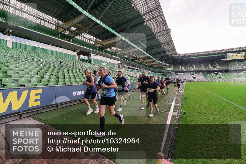 13.09.2026 - 21. swb-Marathon Bremen Michael Burmester http://msf.ph/oto/10324964 13.09.2026 13:28:14 Laufen im Stadion 111, 186, 220, 357, 364, 478, 597, 726, 729, 829, 888, 925, 1079, 1220, 1298, 1325, 1384, 1412, 1496, 1608, 1700, 1741, 1769, 1777, 1958, 1961, 1984, 2236, 2365, 2388, 2404, 2472, 2502, 2507, 2542, 2574, 2593, 2725, 2743, 2748, 2862, 2868, 2875, 2876, 2923, 2924, 2991, 3045, 3050, 3061, 3073, 3154, 3184, 3219, 3238, 3321, 3540, 3589, 3592, 3594, 3595, 3678, 3694, 3756, 3798, 3826, 3853, 3885, 3907, 3978, 3987, 4108, 4238, 4457, 4660 meine-sportfotos.de