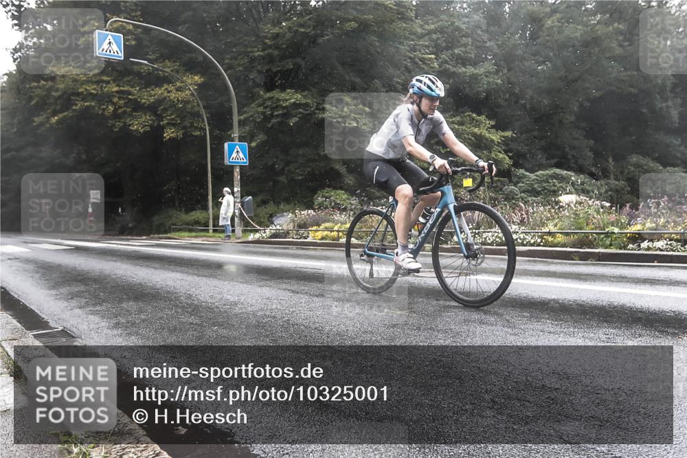 13.09.2026 - Stadtparktriathlon H.Heesch http://msf.ph/oto/10325001 13.09.2026 12:41:30 Radfahren 1093, 1099, 1131, 1143, 1224, 1235 meine-sportfotos.de