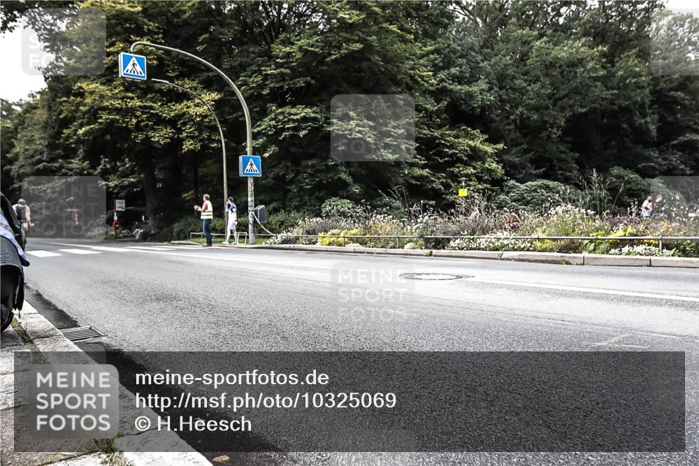 13.09.2026 - Stadtparktriathlon H.Heesch http://msf.ph/oto/10325069 13.09.2026 11:30:58 Radfahren 611, 656 meine-sportfotos.de
