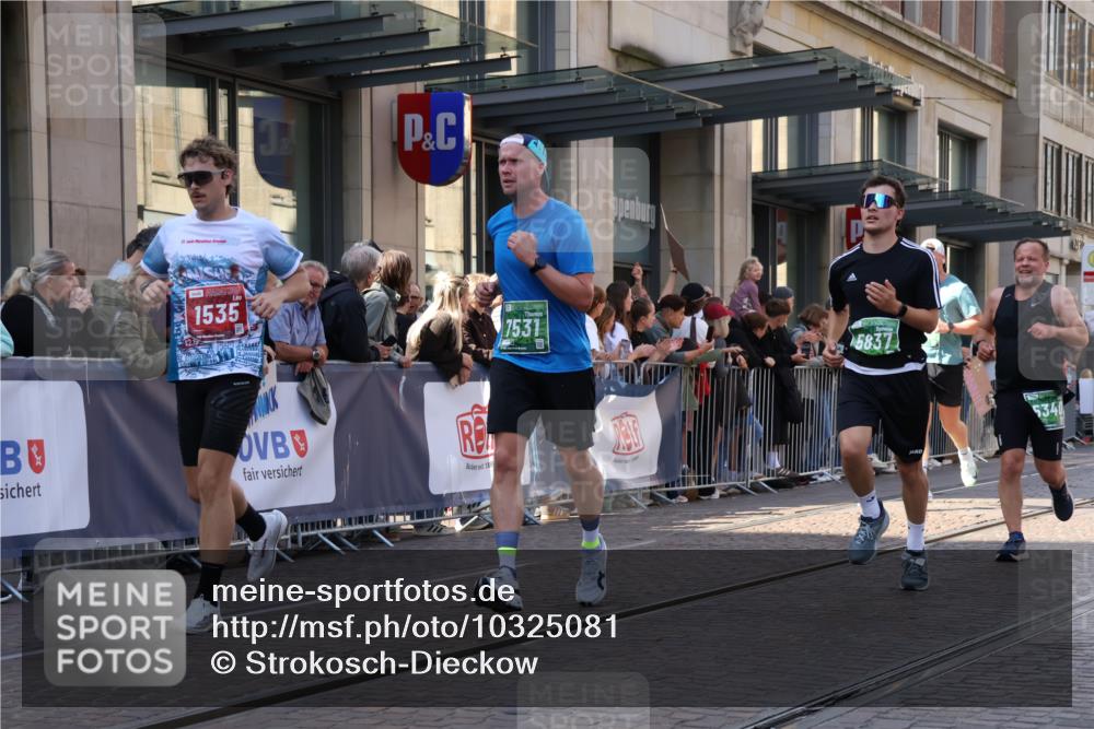 13.09.2026 - 21. swb-Marathon Bremen Strokosch-Dieckow http://msf.ph/oto/10325081 13.09.2026 13:19:45 Ziel 205, 411, 431, 495, 511, 655, 1053, 1058, 1252, 1390, 1537, 1551, 1750, 1931, 1972, 2122, 2343, 2807, 2885, 2903, 3240, 3319, 3411, 3685, 3690, 4287, 5340, 5389, 5813, 5837, 6663, 7341, 7404, 7488, 7531, 7664, 8263, 9082, 9518, 9756, 13192, 161, 461, 926, 1010, 1232, 1281, 1468, 1535, 1642, 2870, 2906, 3966, 4101, 4455, 4479, 4480, 4977, 4978, 7037, 7140, 7268, 7655, 7945, 8153, 8185, 9359, 9984, 13163 meine-sportfotos.de