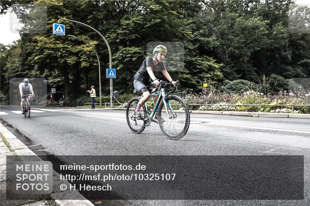 13.09.2026 - Stadtparktriathlon H.Heesch http://msf.ph/oto/10325107 13.09.2026 11:31:17 Radfahren 678, 690, 748, 800 meine-sportfotos.de