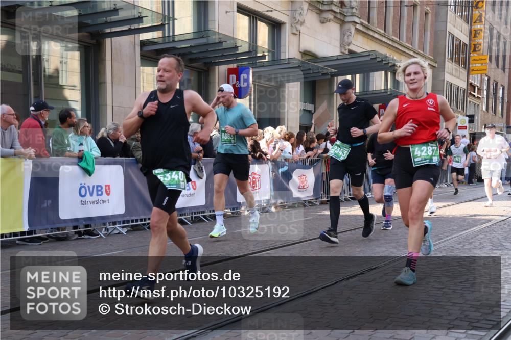 13.09.2026 - 21. swb-Marathon Bremen Strokosch-Dieckow http://msf.ph/oto/10325192 13.09.2026 13:19:48 Ziel 205, 411, 431, 495, 511, 655, 1053, 1058, 1252, 1390, 1537, 1551, 1750, 1931, 1972, 2122, 2343, 2807, 2885, 2903, 3240, 3411, 3685, 3690, 4287, 5340, 5389, 5583, 5813, 5837, 6663, 7018, 7341, 7404, 7488, 7531, 7664, 9518, 9756, 13192, 161, 411, 461, 926, 1010, 1232, 1281, 1468, 1535, 1642, 2870, 2906, 3319, 3966, 4101, 4455, 4479, 4480, 4977, 4978, 7037, 7140, 7268, 7655, 7945, 8153, 8185, 8263, 9082, 9359, 9984, 13163 meine-sportfotos.de