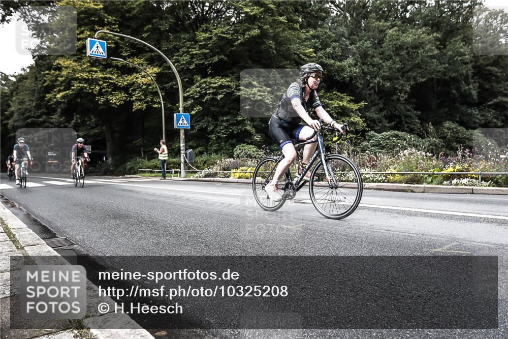 13.09.2026 - Stadtparktriathlon H.Heesch http://msf.ph/oto/10325208 13.09.2026 11:32:25 Radfahren 658, 714, 744, 765, 773, 779, 780 meine-sportfotos.de
