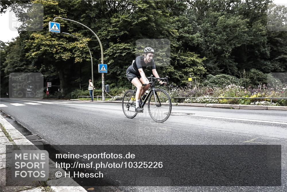 13.09.2026 - Stadtparktriathlon H.Heesch http://msf.ph/oto/10325226 13.09.2026 11:32:28 Radfahren 714, 744, 765, 773, 779, 780 meine-sportfotos.de