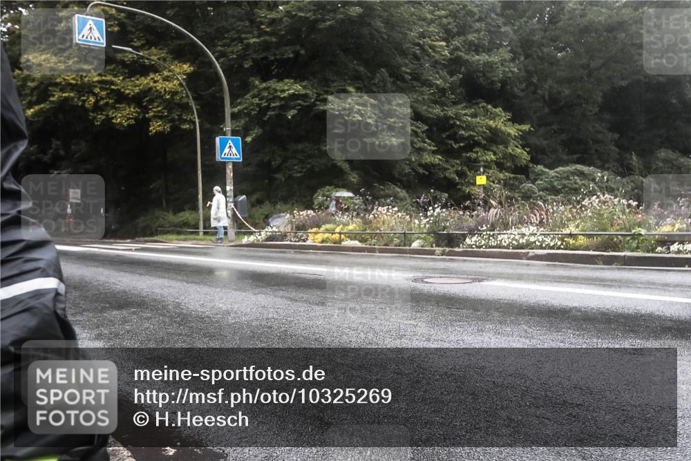 13.09.2026 - Stadtparktriathlon H.Heesch http://msf.ph/oto/10325269 13.09.2026 12:44:19 Radfahren  meine-sportfotos.de